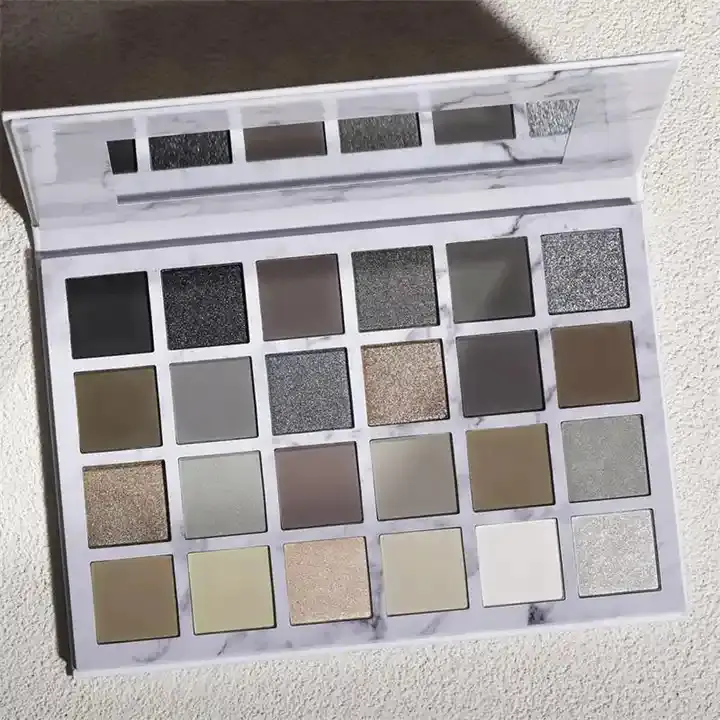 24 Color Eyeshadow Palette with mirror